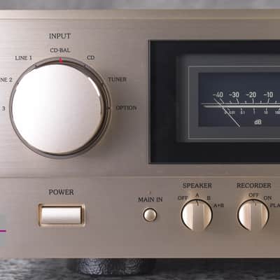 Accuphase E-270 Integrated Stereo Amplifier in Excellent Condition w/ Remote image 6