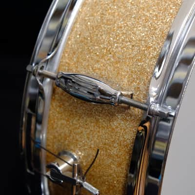 Camco Tuxedo Studio Model 14" x 5" snare drum 1960's - Champagne Sparkle image 14