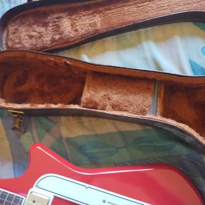 Gator✌️Vintage Plush - Electric Guitar Case image 7