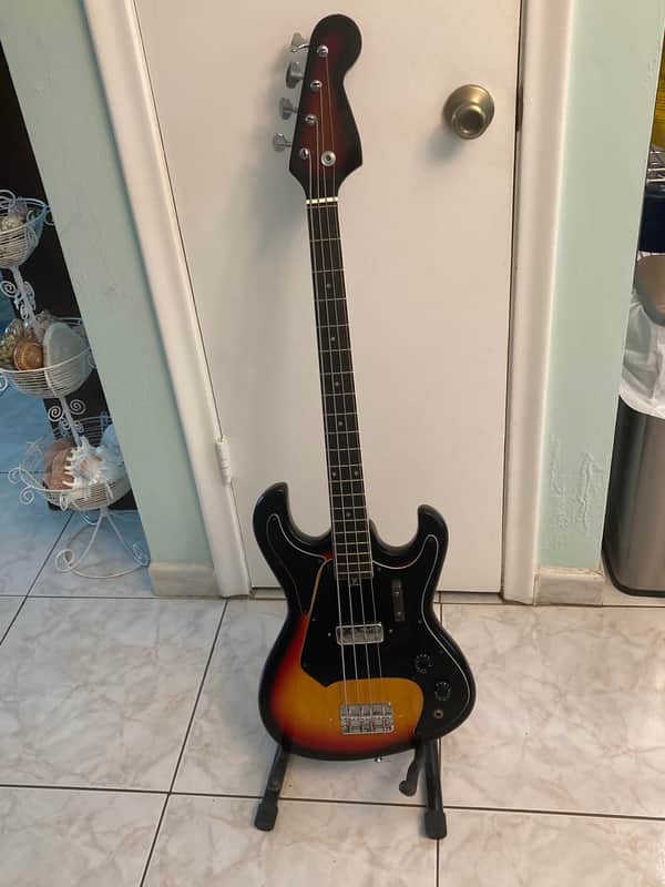 Teisco Bass 1960s - Sunburst image 1