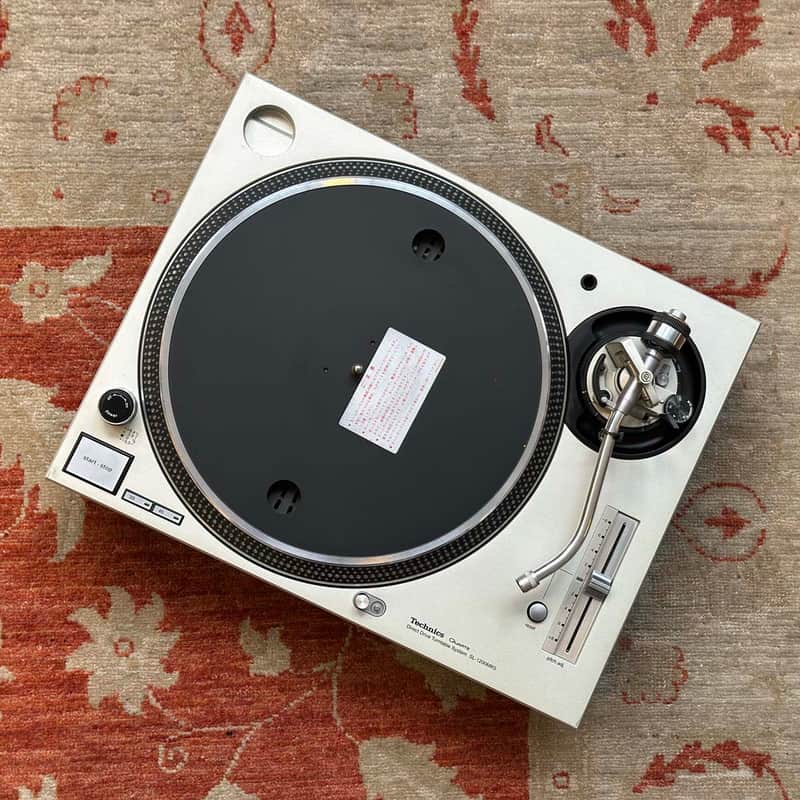 Technics SL-1200 MK5 - 100 Volt Unit