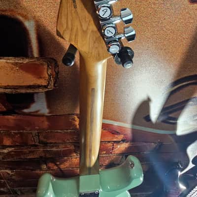 Fender American Pro Stratocaster 2019 - Sea Foam Green image 12