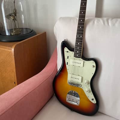 Fender American Vintage '65 Jazzmaster 2013 - 3-Color Sunburst image 4