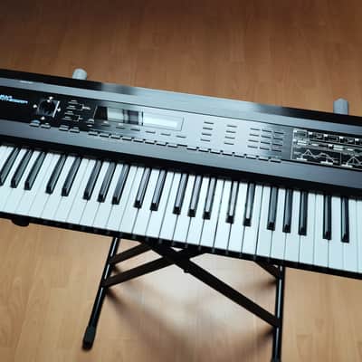 ROLAND D-50 Linear Synthesizer Classic keyboard famous 80s vintage sounds image 2