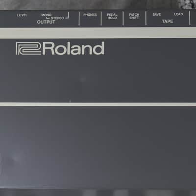 Roland JUNO-106 Programmable Polyphonic Synthesizer in Very Good condition image 4