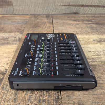 Tascam DP-03SD 8 Track Digital Portastudio with SD Card image 6