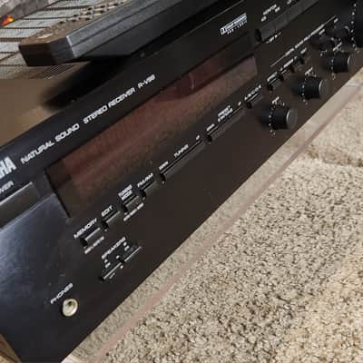 Yamaha Yamaha R-V98  vintage  Natural Sound AV receiver 1994 - Black image 6