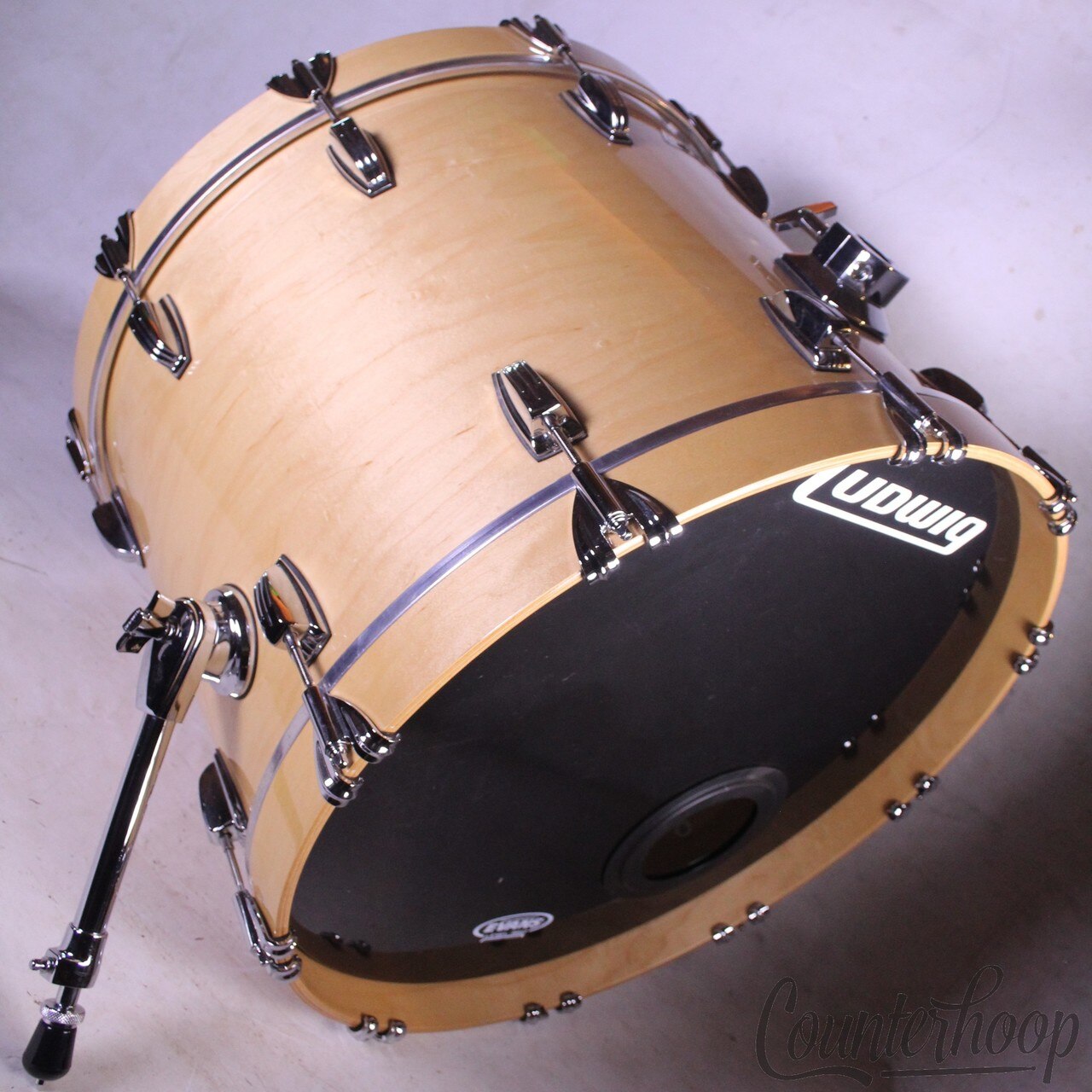 Ludwig 16x22"Classic Nat.Maple 2018 7-Ply American Shell Monroe,NC USA Bass Drum — main photograph
