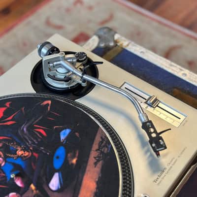 Technics SL-1200 MK2 Quartz Direct Drive DJ Turntable imagen 2