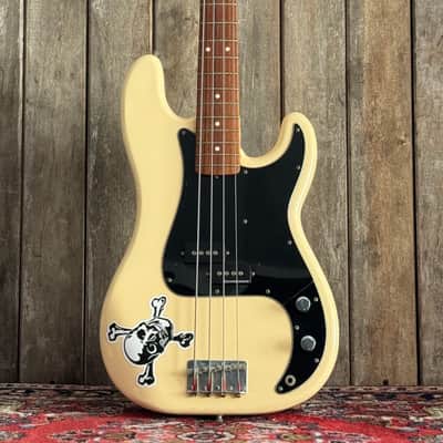 PRE-SALE: Fender Precision Bass PB70 – Vintage White, Crafted in Japan, 1999–2002 image 2