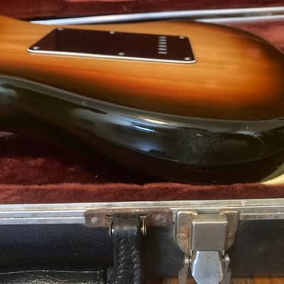 Fender Stratocaster with Maple Fretboard 1978 - 1981 - Sunburst image 20