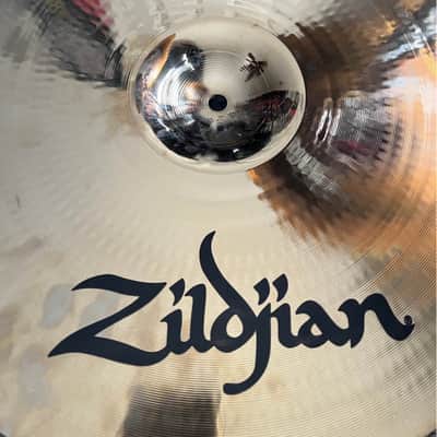 Zildjian 17” A Custom Projection Crash — Excellent condition / Like New — Powerful Rock Crash image 3