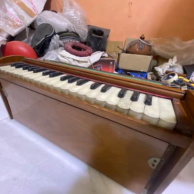 Dalsetina harmonium 45 years old, teack wood travel size image 6