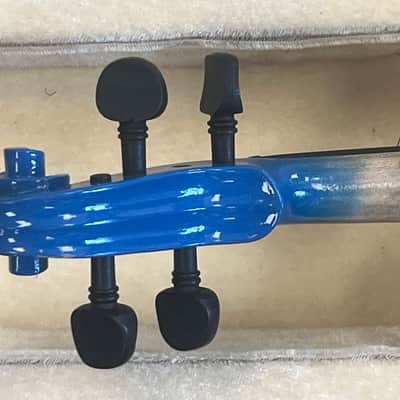 Mendini 1/4 size violin - Blue image 6