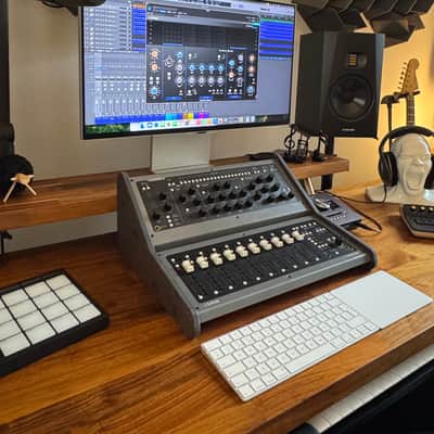Softube Console 1 + Fader + Stand image 6