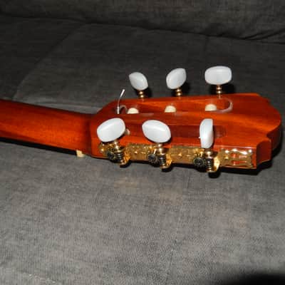 ULTRA RARE - RYOJI MATSUOKA J30 - LOVELY 580MM SCALE CLASSICAL REQUINTO GUITAR image 9