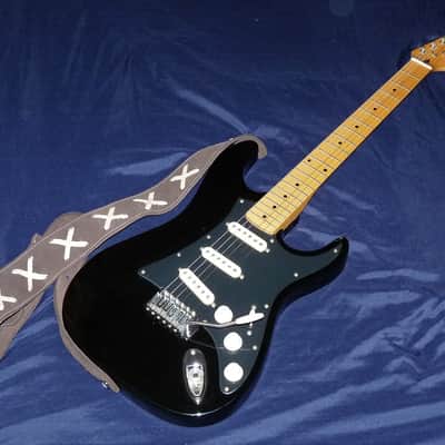 B.C. Rich U.S. Series STIII David Gilmour 'Black Strat' custom tribute image 1