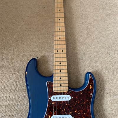 Fender Stratocaster Limited Edition Highway One (Trans Blue, Maple) Aged Relic image 3