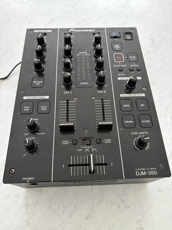 Pioneer DJM350 image 1