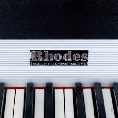 1978 Rhodes Suitcase 73 Stage Conversion w/ Cheek Block Power Supply, Legs & Pedal, Serviced & Clean, Fender image 7