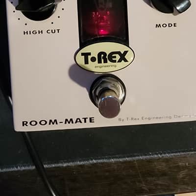T-Rex Room-Mate 2010s - White image 2