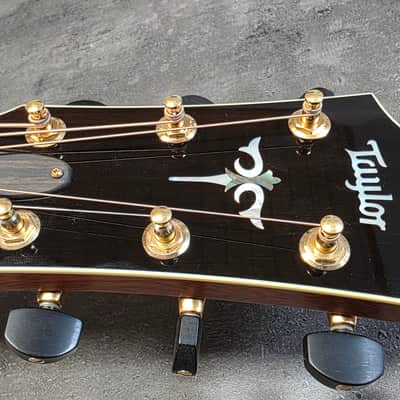 Taylor W-14 PRESENTATION SERIES 1 of 1 USA 1998 FLAME WALNUT KUJO Custom Shop Masterbuilt Acoustic Guitar W14 K14 K Master Built GA Grand Auditorium TIME CAPSULE CASE QUEEN RARE! RARE! RARE! image 16