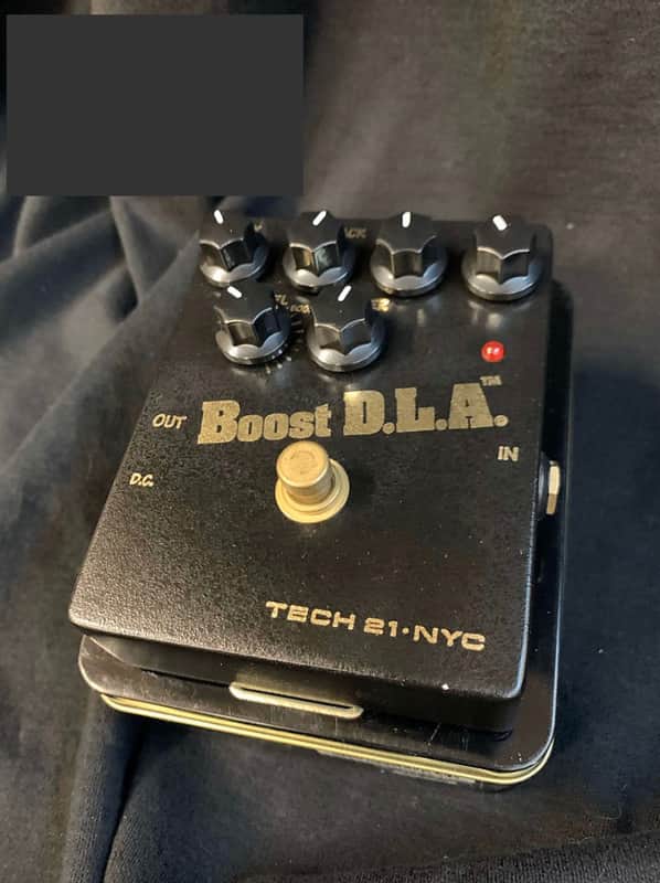 Tech 21 Boost DLA Analog Delay Emulator Pedal | Reverb Canada