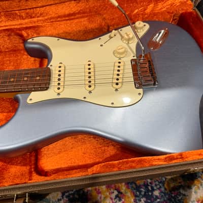 Fender American Ultra Luxe Vintage ’60s Stratocaster Ice Blue Metallic – Plek’d – OHSC/Case Candy image 6