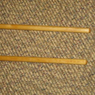 one pair of new old stock A+ Mike Balter MB10B (10B) Extra Hard Keyboard Mallets, 1 and 1/8" phenolic (plastic) round (gray color) HEADS and natural birch HANDLES - mid to late 1990s (+ packaging) Unwound Series image 9