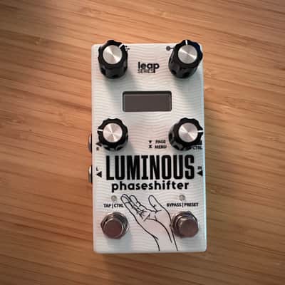 Alexander Pedals Luminous Phaseshifter 2023 - Present - White / Glow-In-The-Dark image 2
