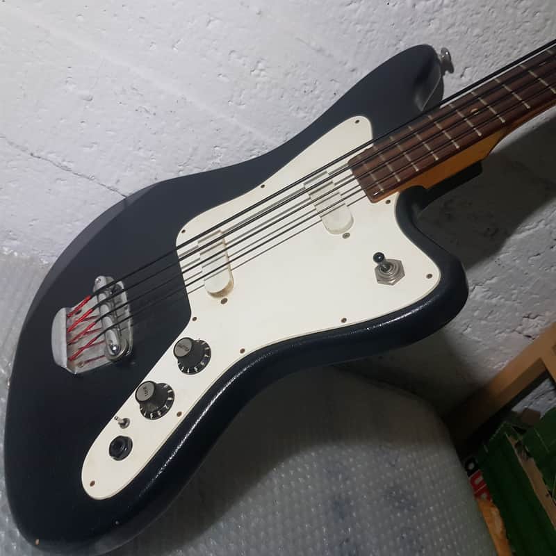 70's FRAMUS STRATO DELUXE LADY BASS - SUPER LIGHT SHORTY Bild 1