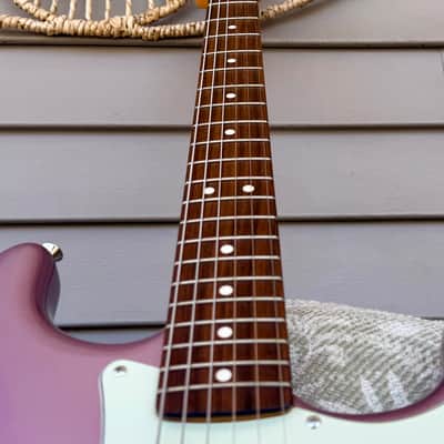 2015 Squier Classic Vibe '60s Stratocaster Burgundy Mist Metallic FSR—6.8lbs! image 3