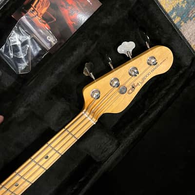 G&L L-2000 CLF Research Heritage Natural Ash Body and Maple Neck image 21