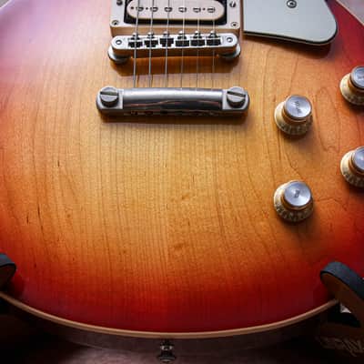 GIBSON USA Les Paul Classic "Heritage Cherry Sunburst + Rosewood" (2019) image 6