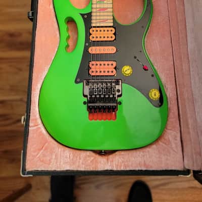 Ibanez JEM777-LG Steve Vai Signature with Edge Tremolo 1987 - 1988 - Loch Ness Green image 1