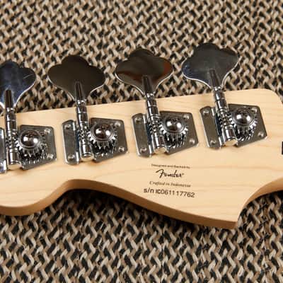 Squier Vintage Modified 70s Jazz Bass Neck & Tuners image 5