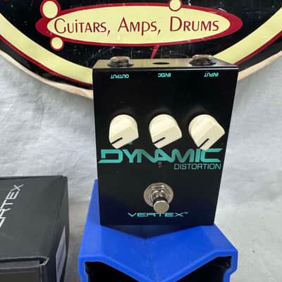 Vertex Effects Dynamic Distortion Pedal with Box image 3