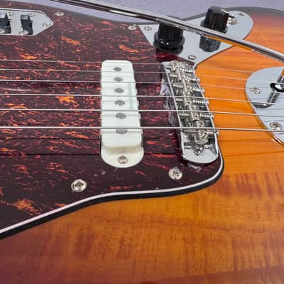 Squier Vintage Modified Jaguar with Rosewood Fretboard 2014 - 3-Color Sunburst image 13