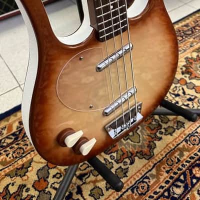 Danelectro Long Horn 58 Bass LEFTY ZURDO ( Super Limited) W/ Foam Case  Copper Burst image 6
