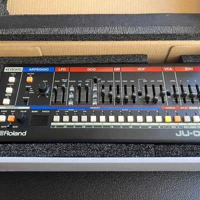 Roland JU-06A Boutique Series Synthesizer Module 2019 - Present Black image 2