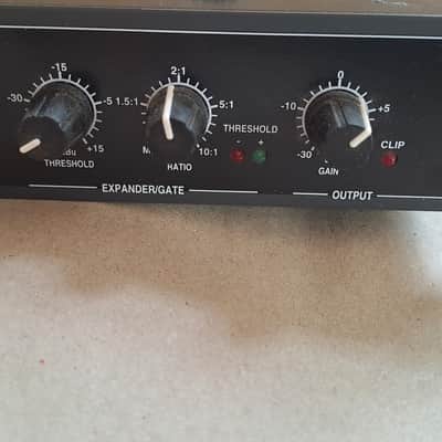 dbx 286A Mic Preamp / Processor image 5