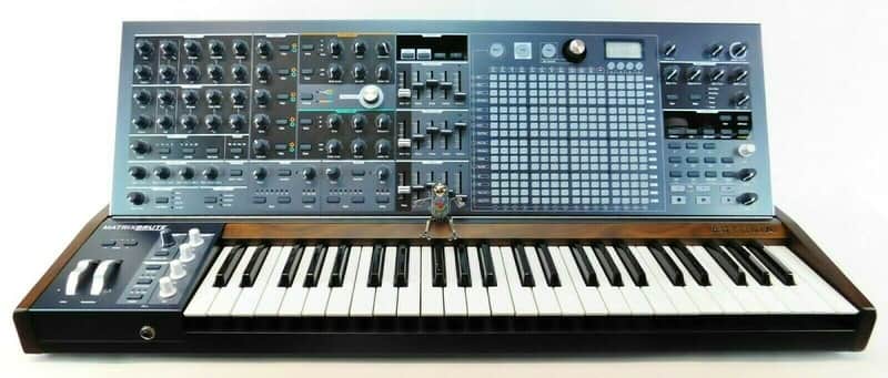 Arturia MatrixBrute Synthesizer Keyboard + Neuwertig / Mint + OVP / Box + 1.Hand + 1,5Jahre Garantie