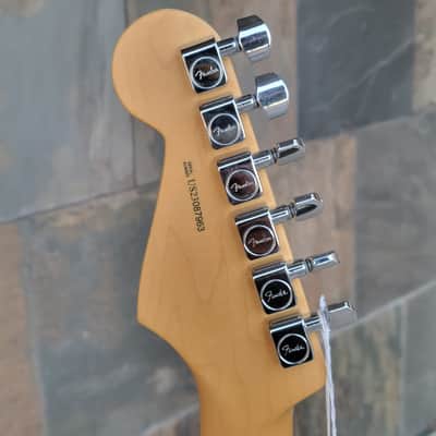 Fender American Professional II Stratocaster, Rosewood Fingerboard, Anniversary 2-Tone Sunburst image 10