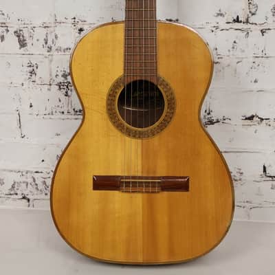 Giannini 1900 Classical Guitar w/Gig Bag image 2