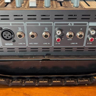Behringer EUROPORT PPA 200 PORTABLE PA SYSTEM image 6