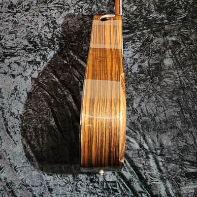 Hozen Guitars Black Label Fan-Fret Modified Dreadnought Spruce, Indian Rosewood w/Anthem image 9