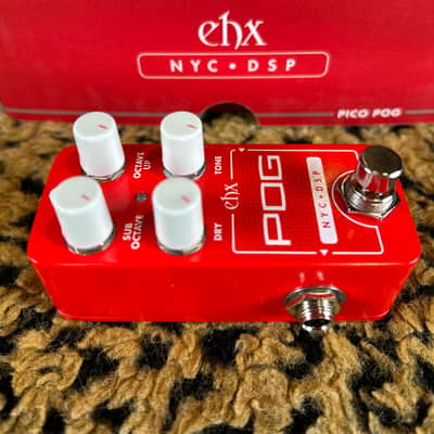 Electro-Harmonix Pico POG Polyphonic Octave Generator Pedal image 11