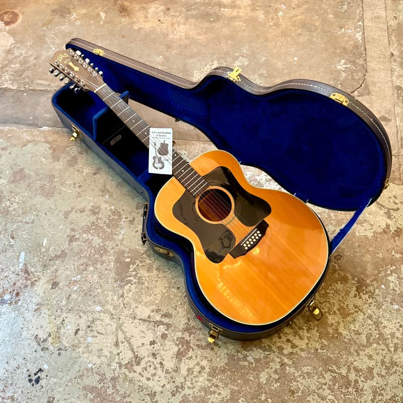 1968 – 1986 Guild F-212XL Natural