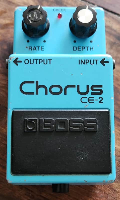 Boss CE-2