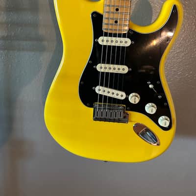 Fender Stratocaster 84”-88’ - Graffiti Yellow image 4